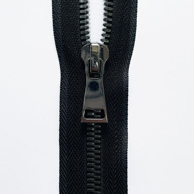 Accessoires de couture Endes ouvertes à deux voies Type 3# 5# 8# Couleur du ruban personnalisé Tirer la fermeture à glissière en laiton pour le tissu