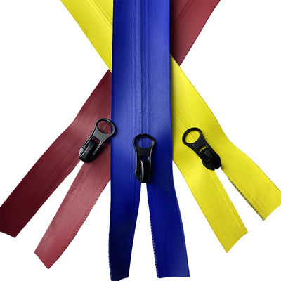 Produit neuf de haute qualité Fermeture à glissière thermique durable Roll PVC étanche à l' air Nylon bobine plastique Fermeture à glissière étanche à l' eau