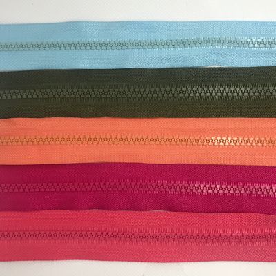 Fermeture à glissière en plastique personnalisée 3# 5# Fermeture à glissière en plastique en gros