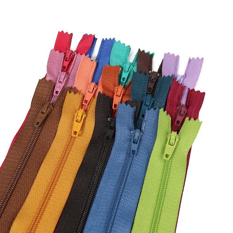 Fermeture à glissière 25 Couleur 3# Fermeture à glissière en nylon Fermeture à glissière personnalisée pour accessoires de couture de vêtements